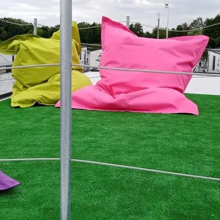 Hausbot Na Vltave 보트호텔