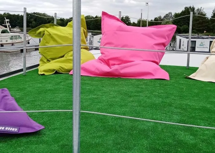 Hausbot Na Vltave Bateau-hôtel